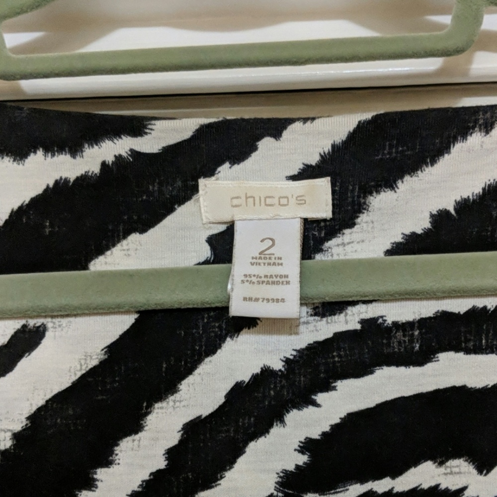 Top - Picture 2 of 2